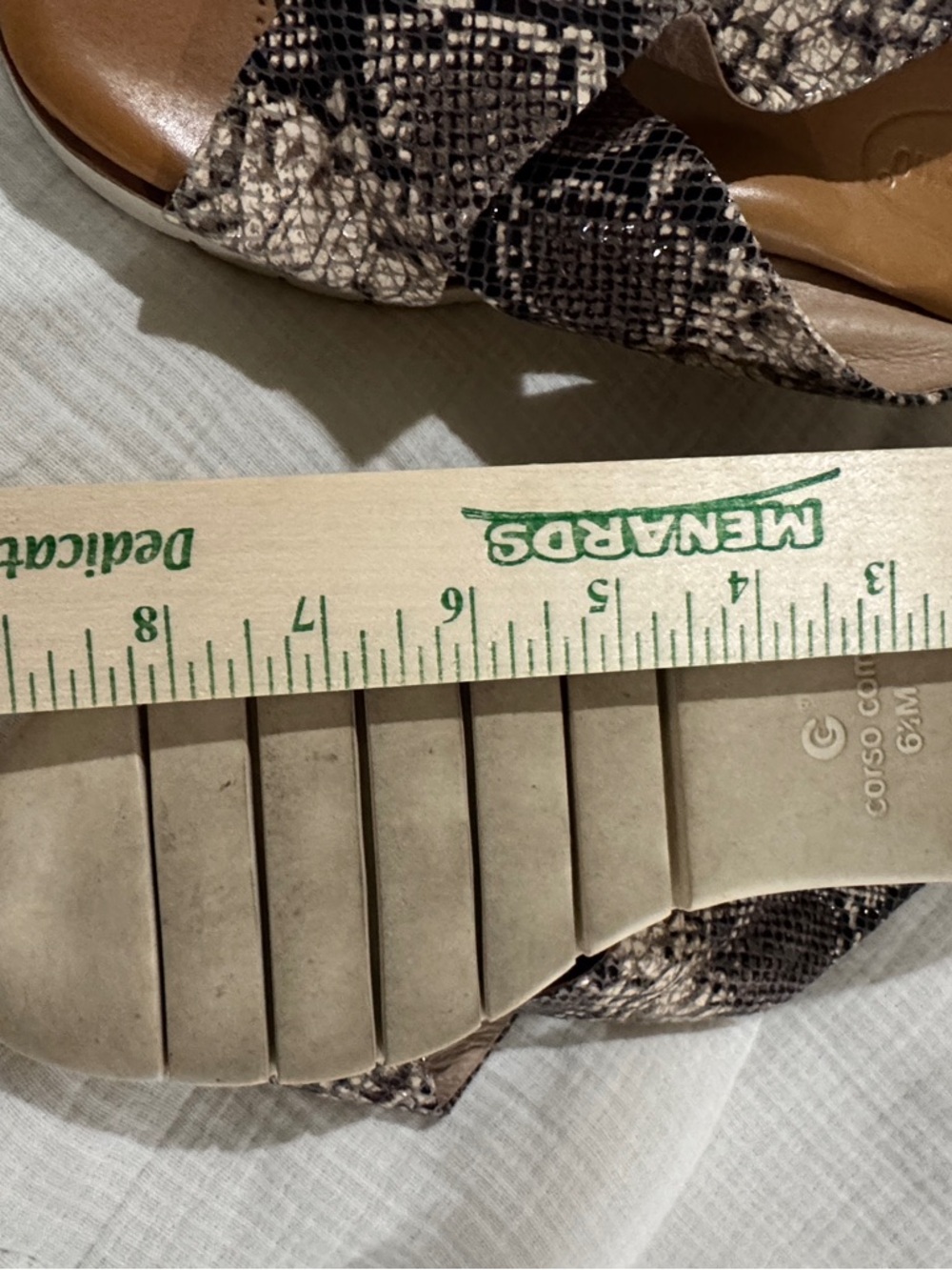 Women's Snake-Print Platform Slide Sandals - Grayish brown Size 6.5 - Picture 7 of 8